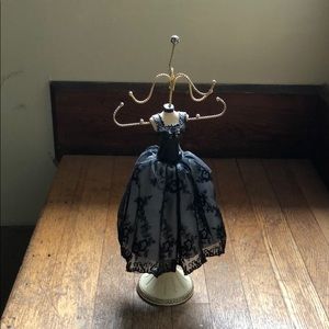 Dress jewelry stand